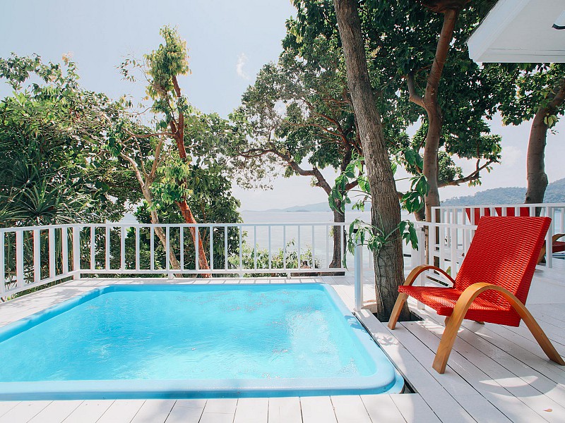 Oceanfront Pool Villa