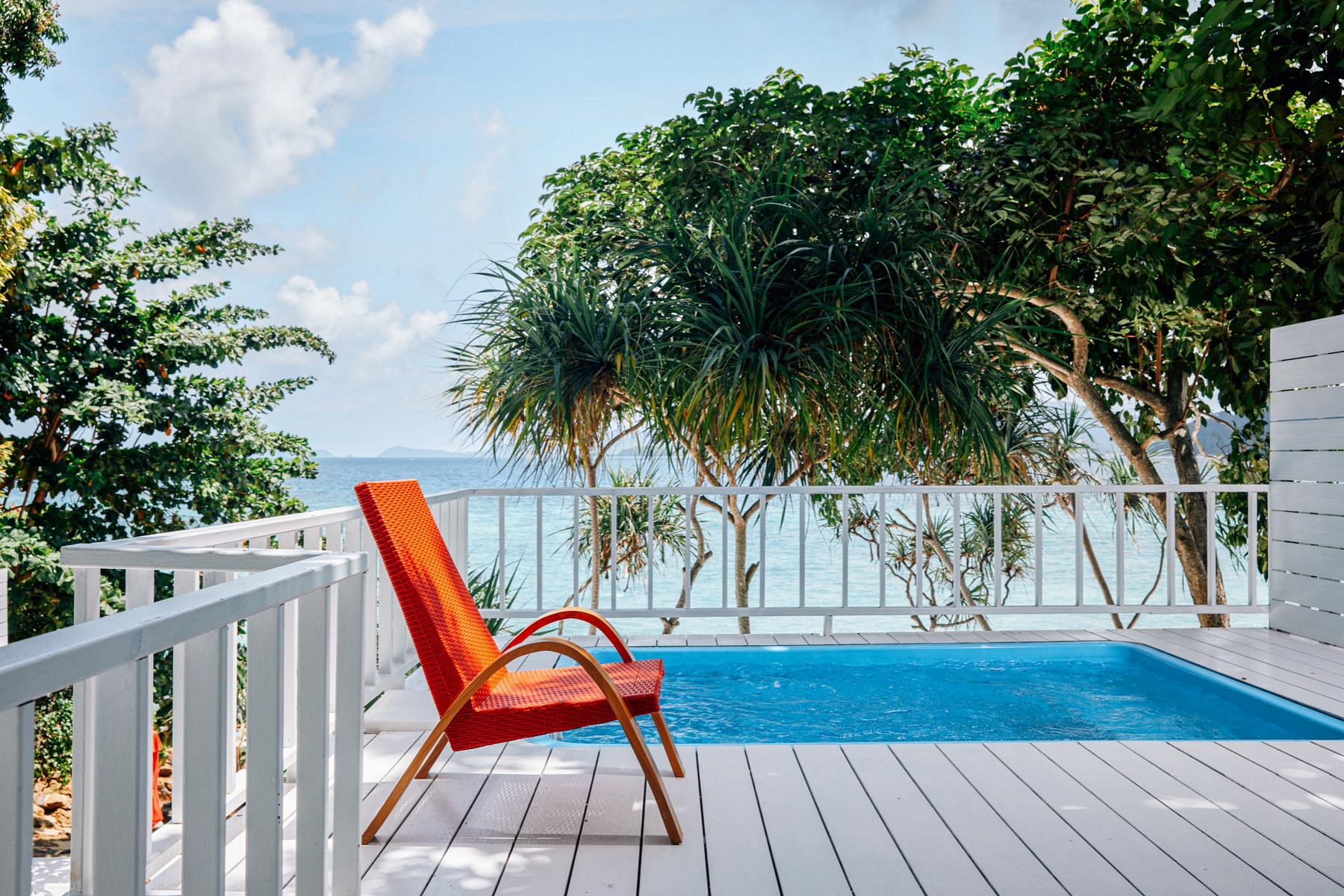 Deluxe Ocean Pool Villa