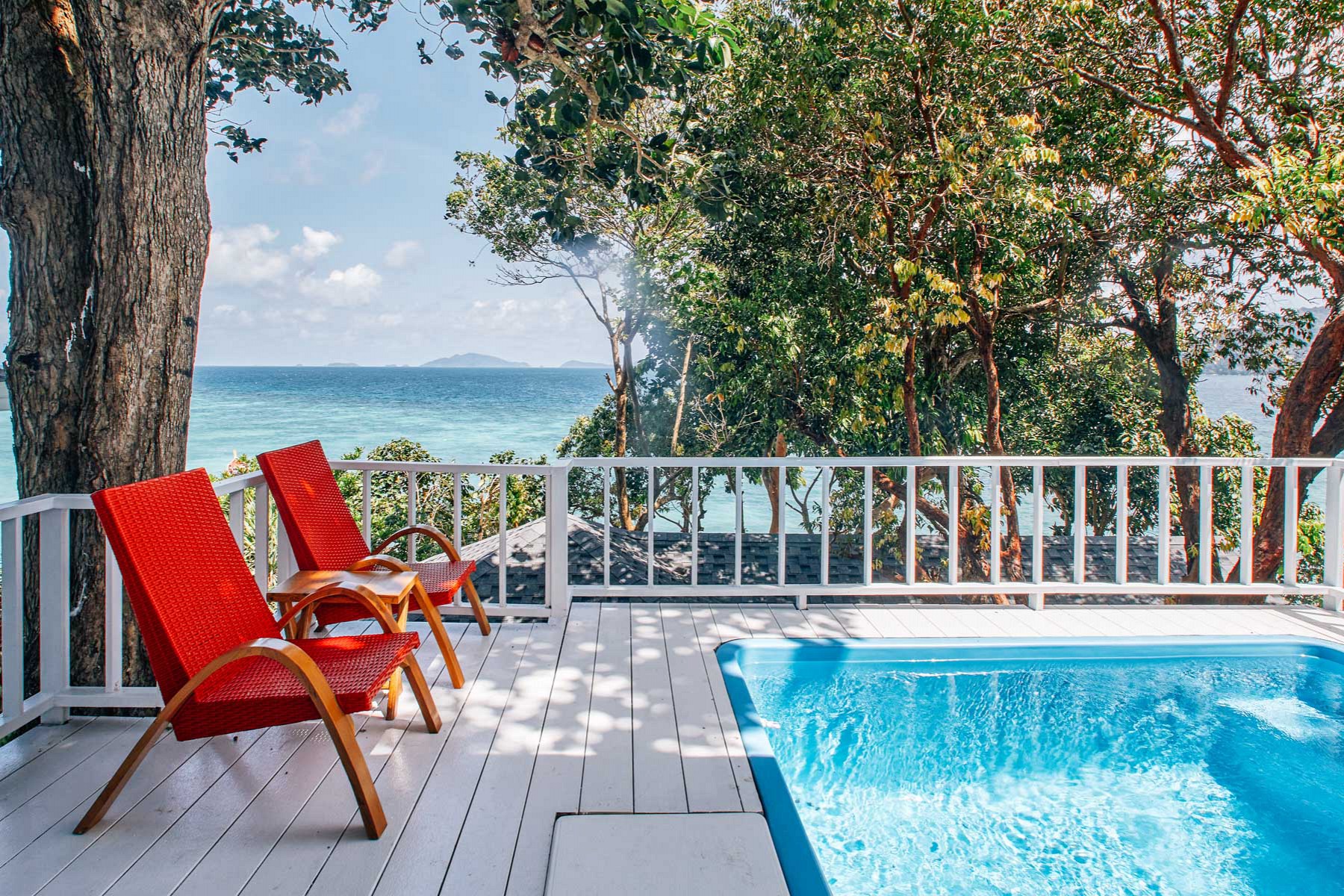 Deluxe Family Ocean Pool Villa