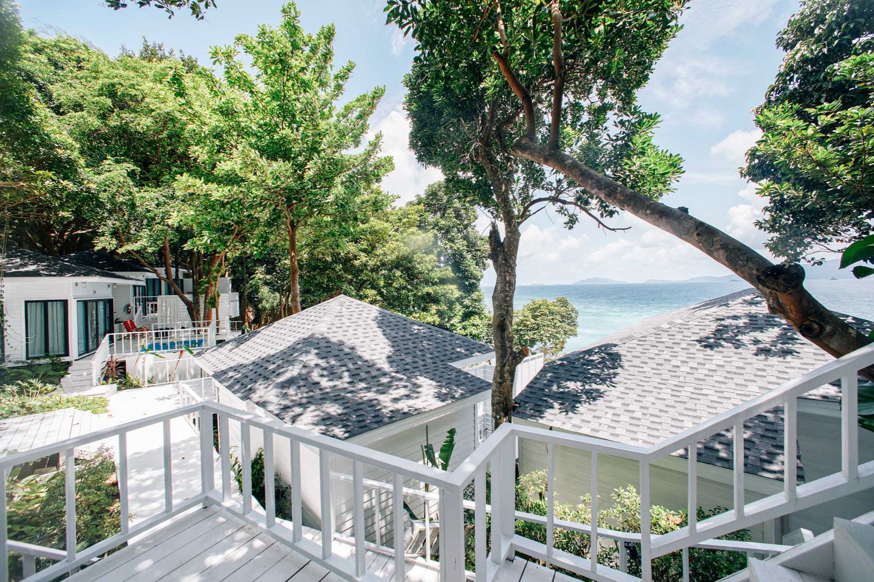 Superior Family Ocean Pool Villa